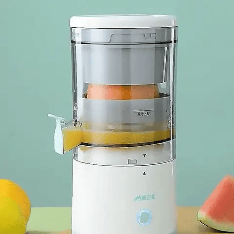 JuicyGo - USB Rechargeable slow juicer